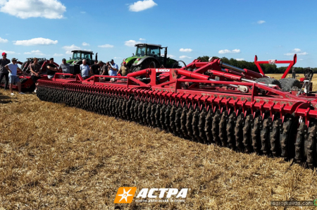 Як працює техніка HORSCH: демонстрація з Дня поля у Вінницькій області