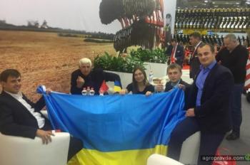 «ЛОЗОВСКИЕ МАШИНЫ» представили украинское сельхозмашиностроение на AGRITECHNIСA-2017