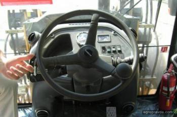 Тест-драйв экскаватора-погрузчика Hyundai H940S