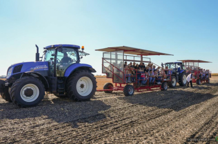 «Астра» та HORSCH представили інновації та техніку в дії