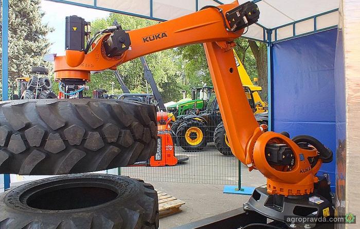 В Киеве представили робота для аграриев. Видео
