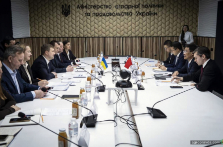 Україна розширює український аграрний експорт до Китаю