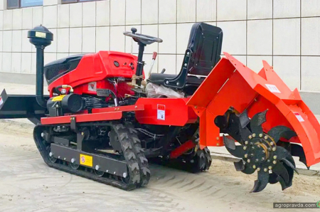 Китайці оновили модель культового гусеничного трактору