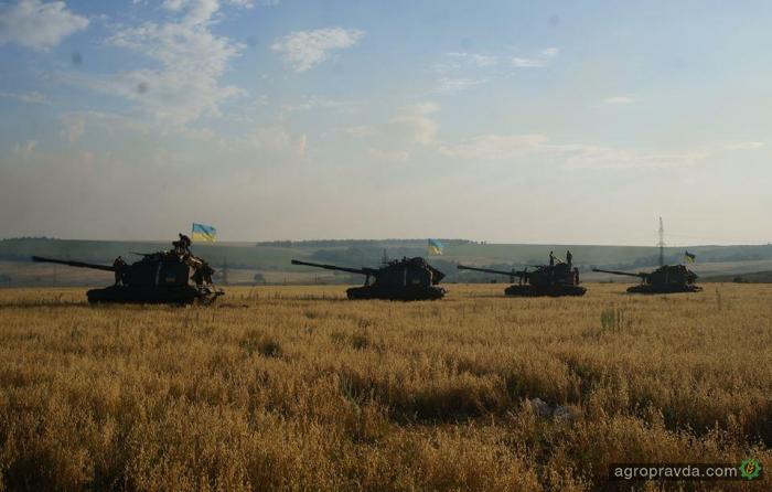 Бои на Донбассе идут на полях фермеров
