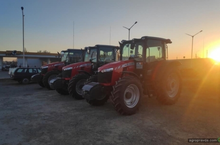 В Україну прибула чергова партія тракторів Massey Ferguson