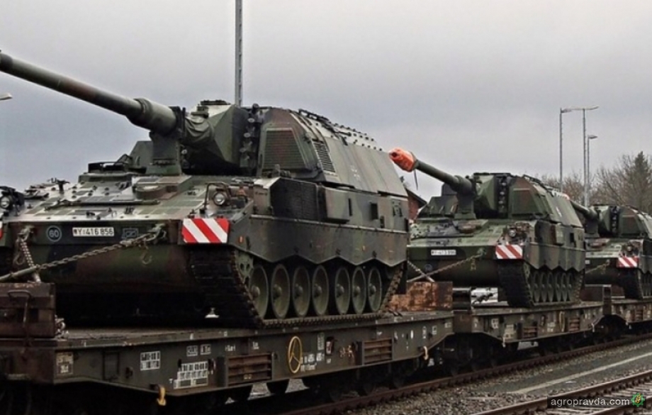 Україна отримає САУ “PzH 2000” та 155-мм боєприпаси