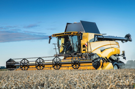 New Holland презентує оновлені інтелектуальні технології для комбайнів CX