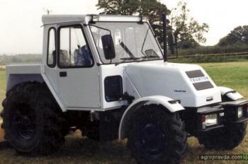 Разработан тракторомобиль – гибрид трактора и легкового автомобиля