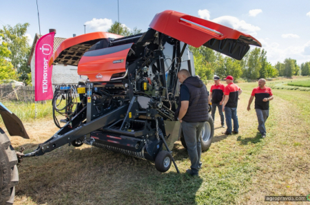 KUHN продемонстрував ефективні рішення для заготівлі кормів
