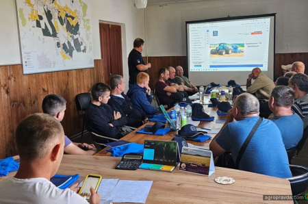 New Holland продовжує навчання господарств щодо продуктивності комбайнів