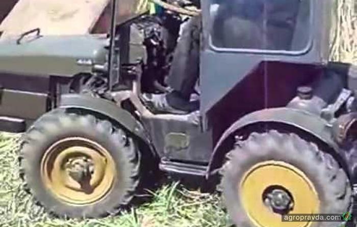Умелец собрал трактор из УАЗа. Видео