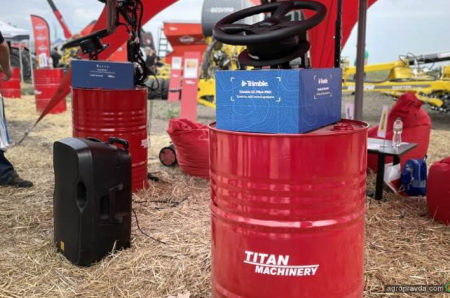 Titan Machinery на Agro Challenge демонструє сезонні агрегати 