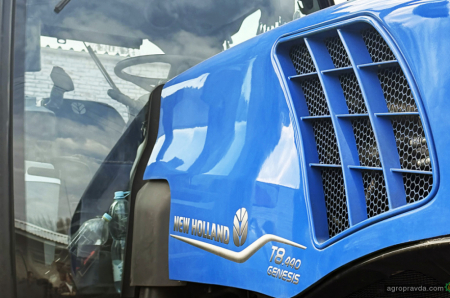 Агрохолдинг ІМК закупив партію високопотужних тракторів New Holland T8.440 Genesis
