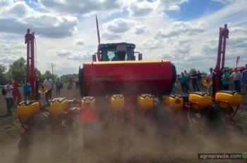 Какие сеялки показали на Дне агротехнологий под Киевом