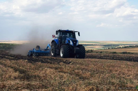 Як працює New Holland T8.440 Genesis під час дискування на Одещині
