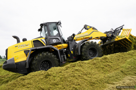 New Holland виводить на ринок новий фронтальний навантажувач W170D+ Forage Power