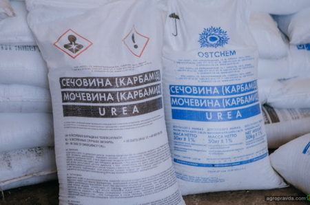 Україна відновила морський експорт карбаміду після багаторічної перерви
