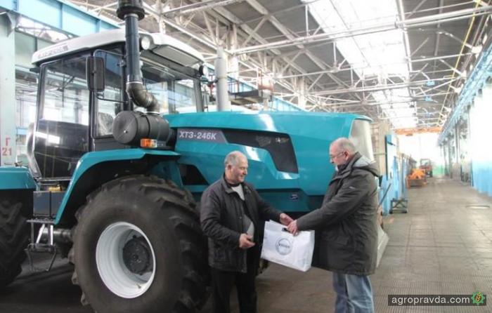 ХТЗ выпустил первый трактор с двигателем Volvo