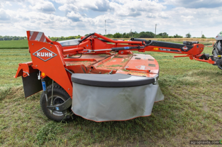 KUHN продемонстрував ефективні рішення для заготівлі кормів