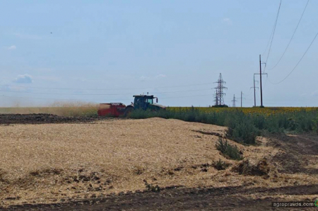 KUHN PRIMOR 4260 CC продемонстрував ефективність в полі на Тернопільщині