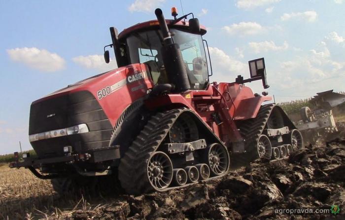 Агрохолдинг «Мрия» закупил 10 тракторов на $3,2 млн.