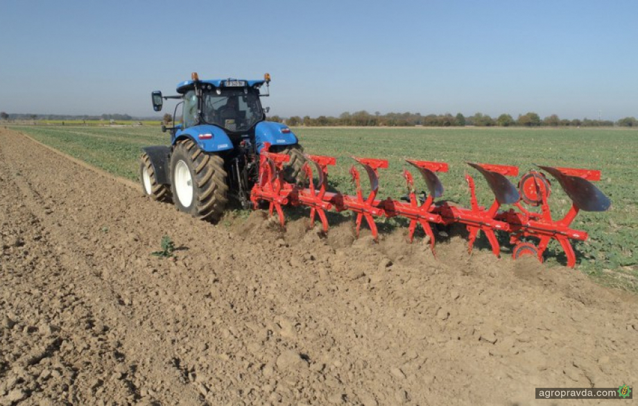 Як працює плуг KUHN MULTI-MASTER 153 на складних умовах поля