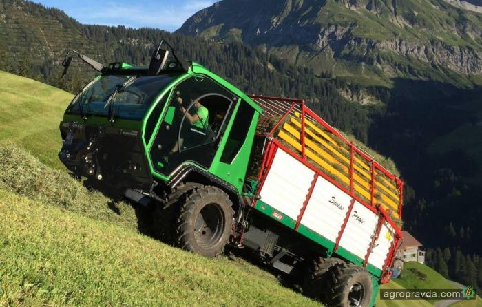 Разработан новый самоходный агротранспортер для гор
