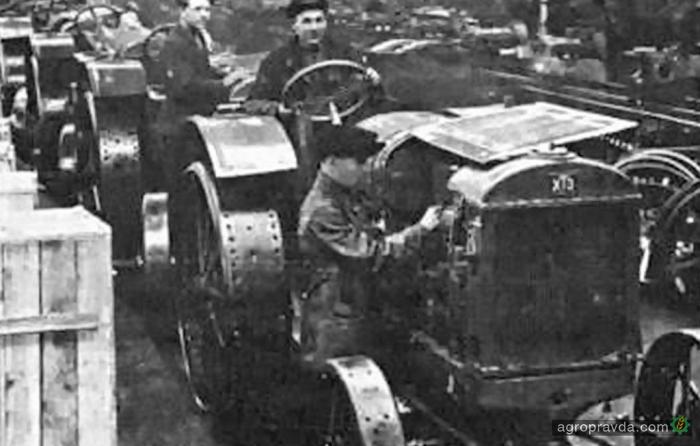 87 лет назад на ХТЗ изготовили первый трактор