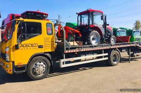 AGSOLCO передала первый трактор YTO новому партнеру