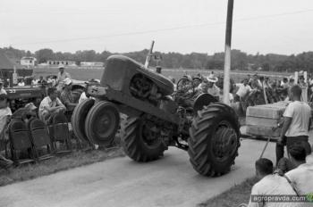 Как возник тракторный дрэг-рейсинг: история самого безбашенного соревнования
