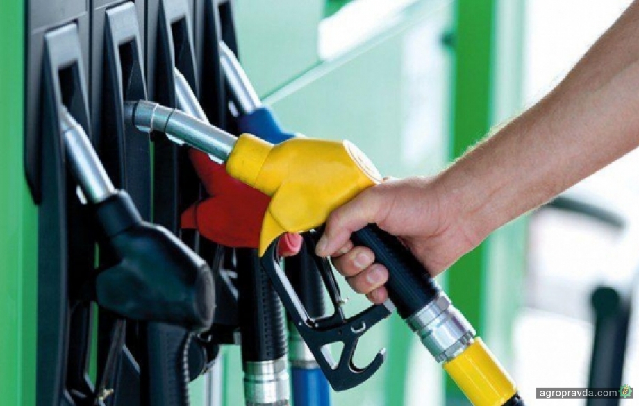 В Україні знизили ціни на дизель та бензин