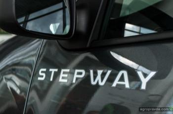 В Украине стартовали продажи кросс-версии Renault Logan MCV Stepway Cross