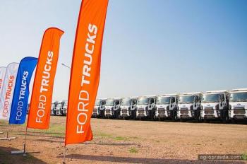 В Украине передана крупная партия грузовиков Ford Trucks