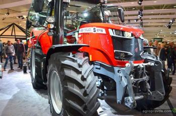 Massey Ferguson презентовал новую серию тракторов