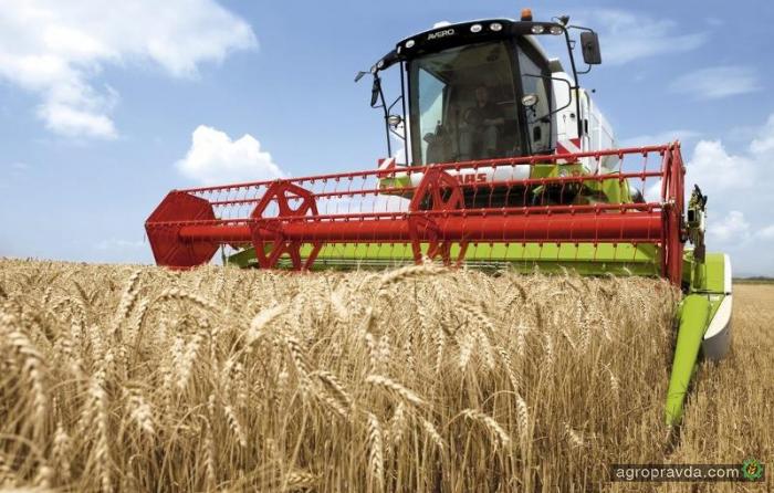 Украинские аграрии уже намолотили 4,5 миллиона тонн зерновых