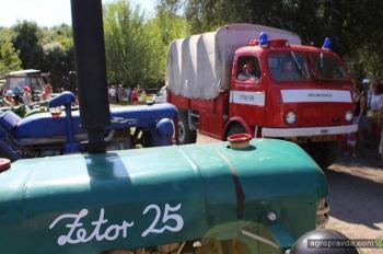 Исторический Zetor стал призером гонки тракторов