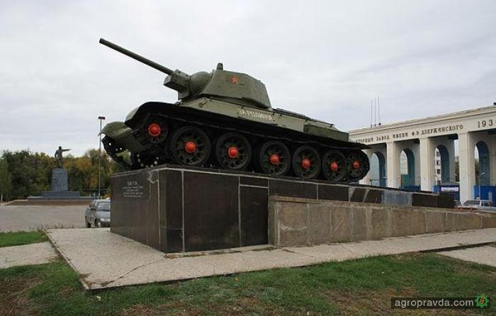 Волгоградский тракторный переходит на выпуск военной техники