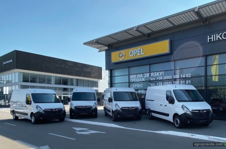 JCB закупила 14 фургонов Opel Movano