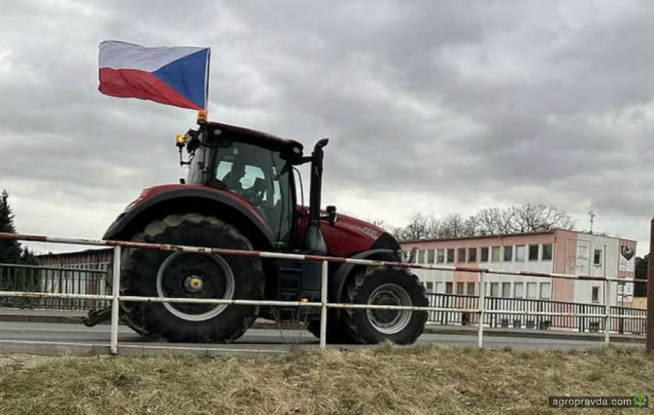 До блокування кордонів приєднаються й чеські фермери 