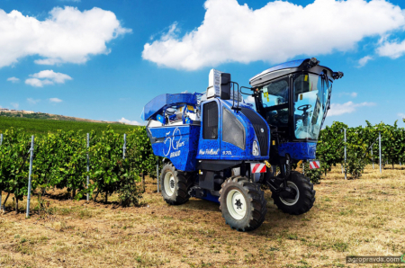 New Holland святкує 50 років інновацій з новими рішеннями для виноградників