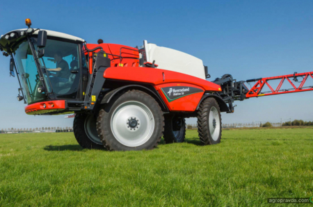 Чому аграрії обирають самохідні обприскувачі Kverneland iXdrive S6