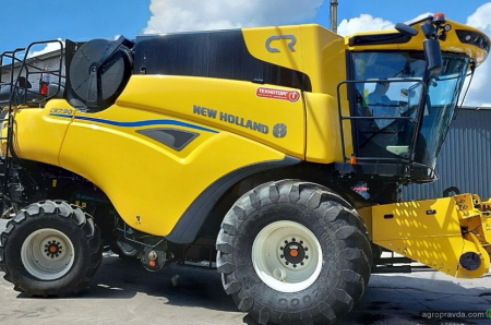 Новий New Holland CR7.90 з IntelliSense працюватиме вже цього сезону на Харківщині