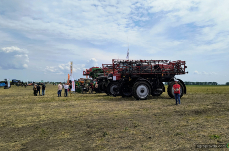 Під Києвом пройшов масштабний День поля Agro Challenge. Фото