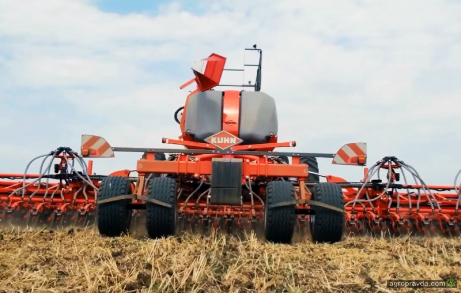 Як працює сівалка KUHN ESPRO RT 12000 RC. 220 гектарів за день!