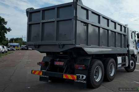 Самоскид-зерновоз Daewoo 6x4 — надійне рішення для ефективності агросектору