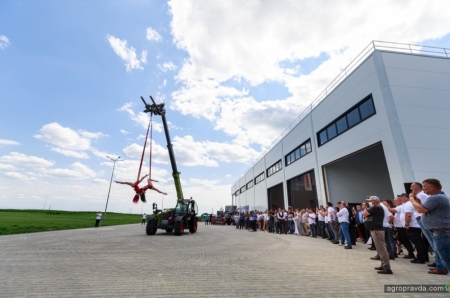 В Украине открыли новый сервисный центр CLAAS. Фото