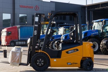 В Україні поповнений сток складської техніки бренду UN Forklift