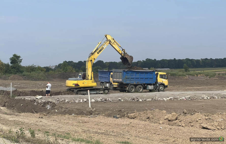 На Вінниччині будують завод навісного обладнання для сільгосптехніки На Вінниччині будують завод навісного обладнання для сільгосптехніки