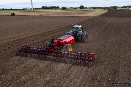 Väderstad Tempo L 8-32 Central Fill — висока якість сівби за мінімальних витрат