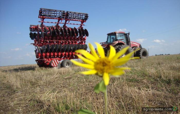 Какие новинки готовят производители сельхозтехники для Украины в 2017 г.
